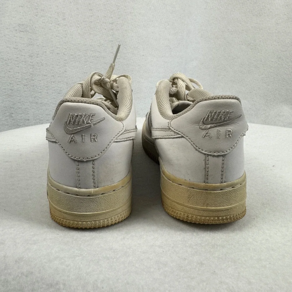 Nike Air‎ Force 1 Low White Youth Sneakers Size 5.5Y Casual Shoes